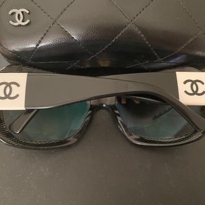 Chanel CC sunglasses